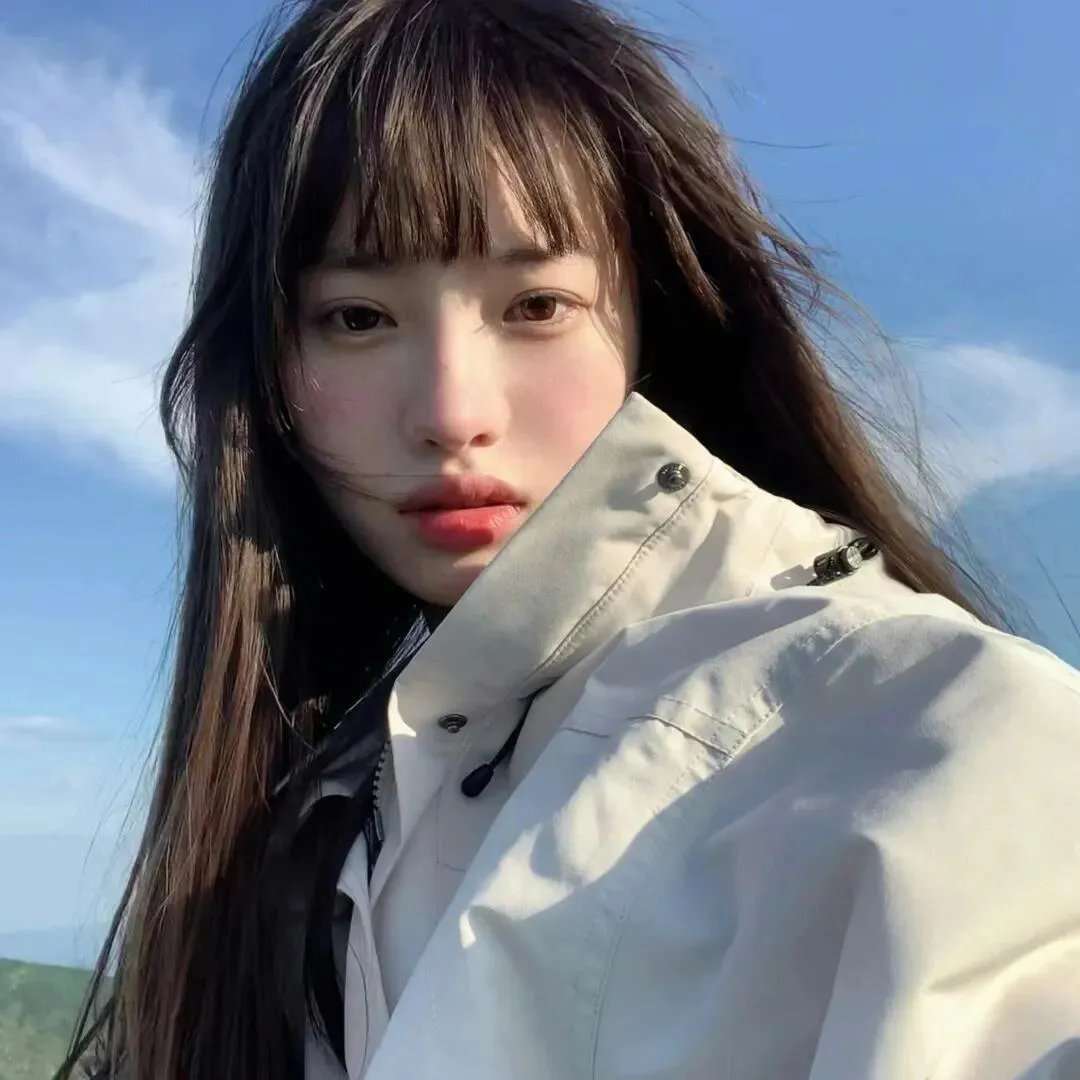 我们中的一个被绊倒
